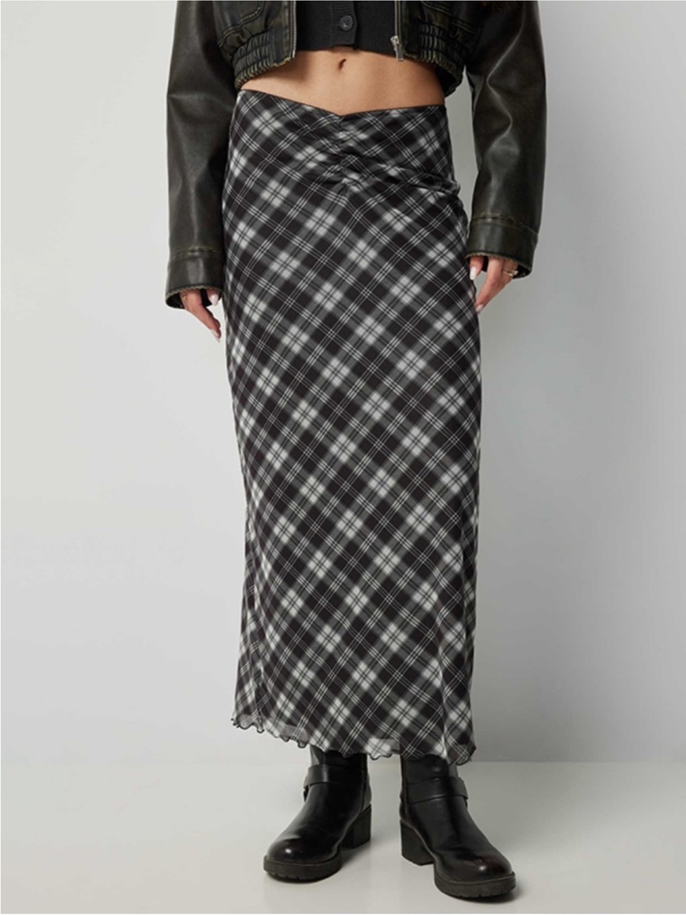 Ardene Black & Gray Plaid Maxi Skirt